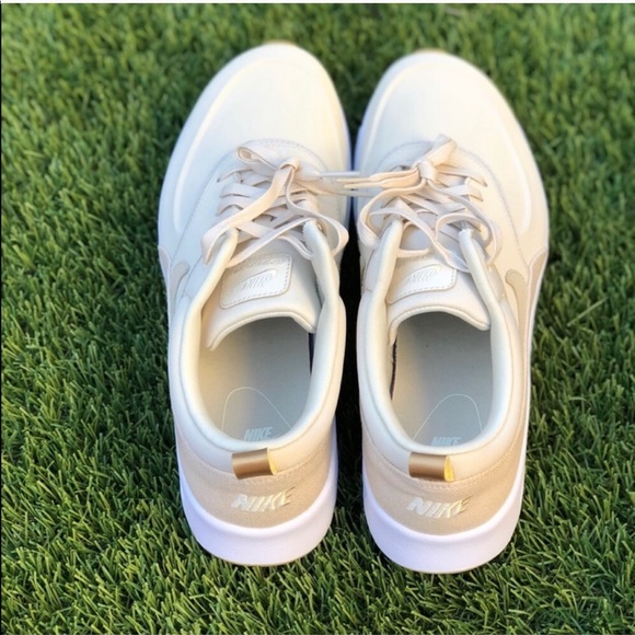 Nike Air Max Thea - Picture 4 of 5